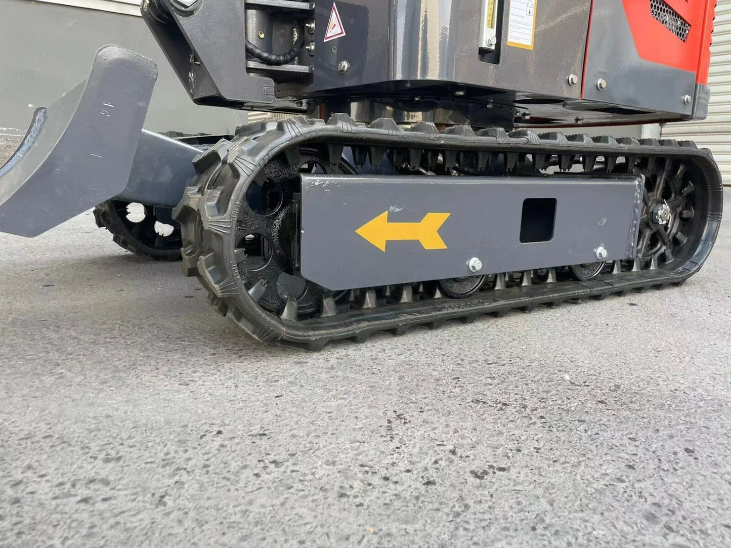 Cfgindustrial 1 Ton Upgraded Mini Excavator with Pilot Control, Swing Boom & Hydraulic Thumb | DM12X-PLUS