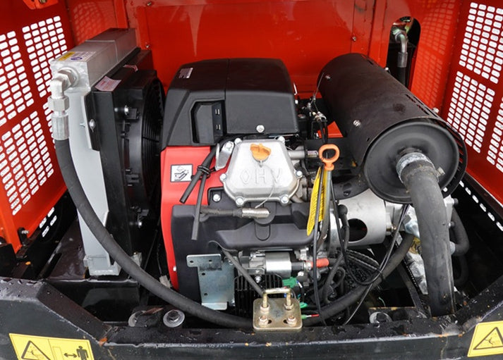 Cfgindustrial 2.5 Ton Mini Excavator with Rato 825 21kW Engine & Hydraulic Thumb | QNT50R