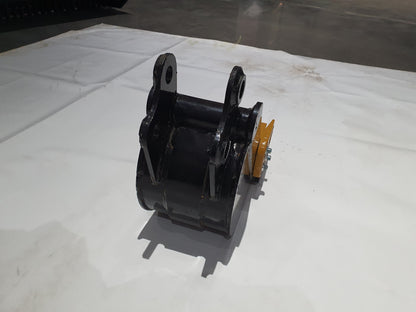 Cfgindustrial 10" Bucket with teeth Digger Attachment for Excavators  | 12EX-WD10