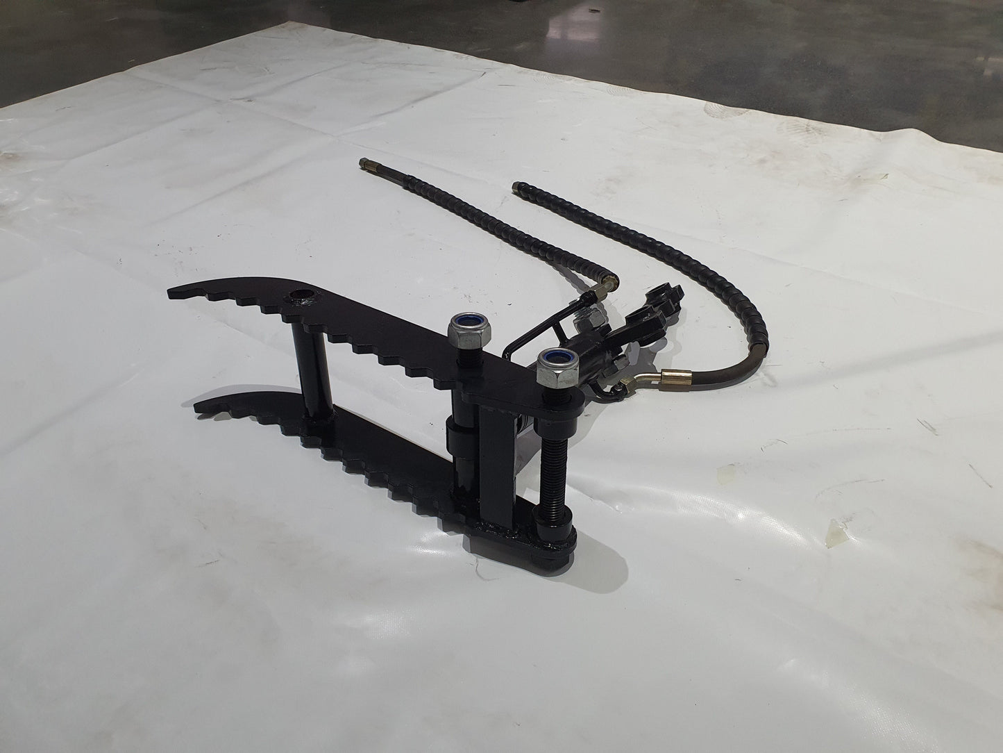 Cfgindustrial Hydraulic Backhoe Thumb for 1-2 Ton Mini Excavator | AGT-12EX-HYMZJII