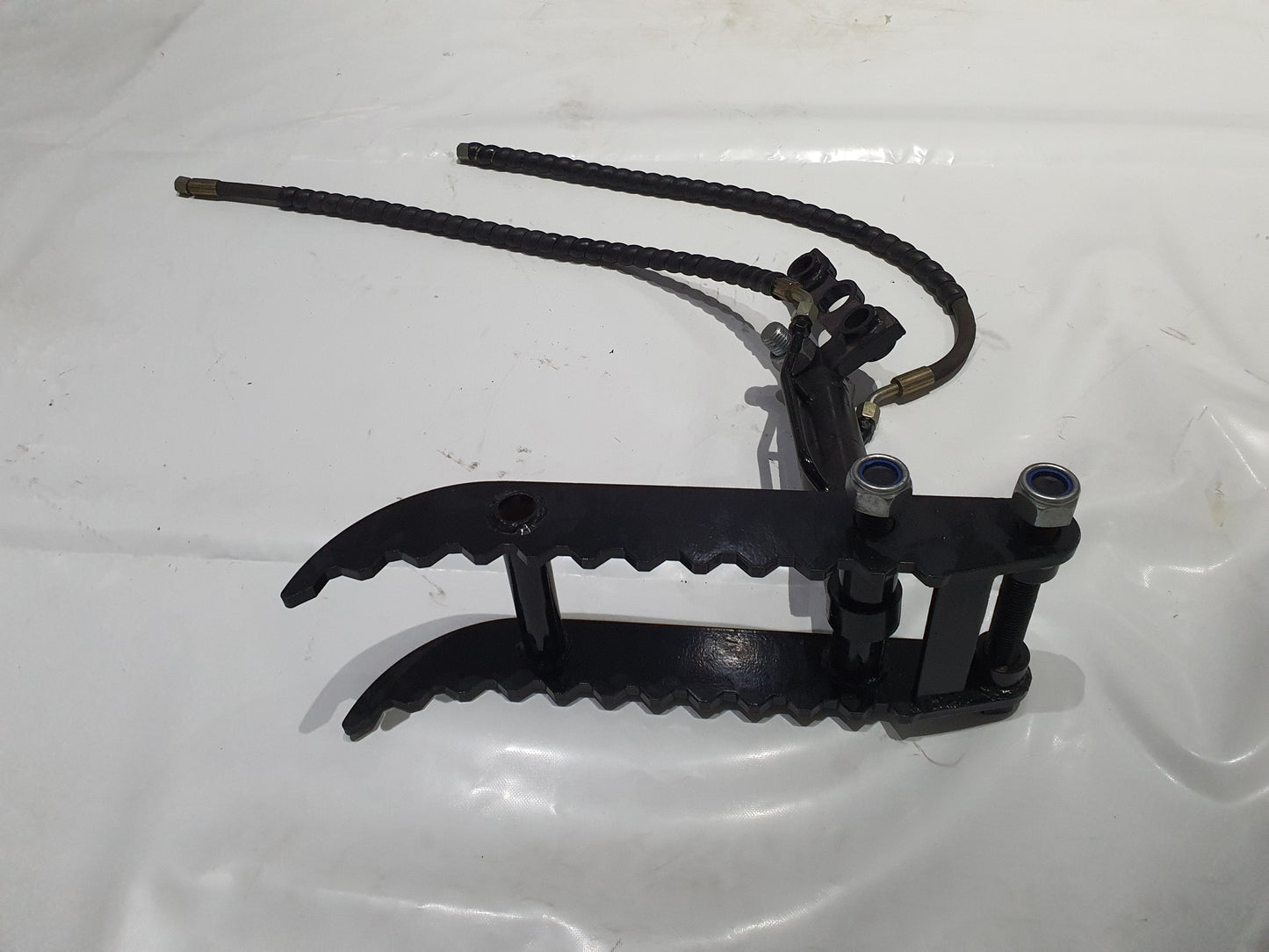 Cfgindustrial Hydraulic Backhoe Thumb for 1-2 Ton Mini Excavator | AGT-12EX-HYMZJII