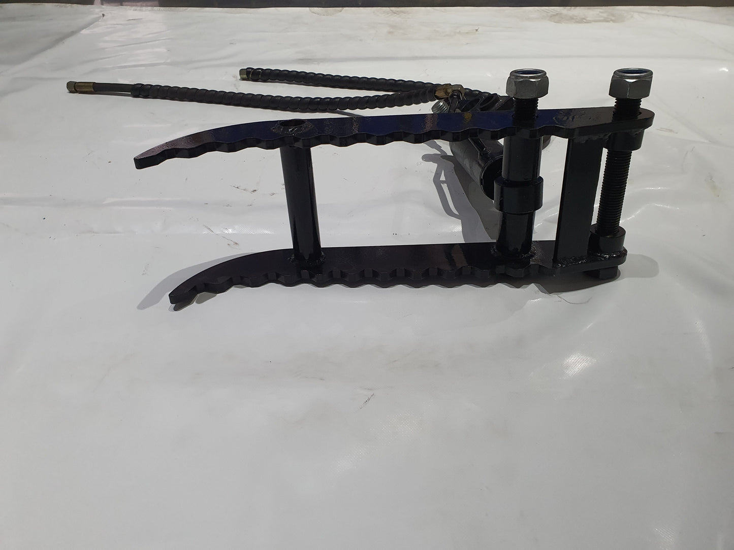 Cfgindustrial Hydraulic Backhoe Thumb for 1-2 Ton Mini Excavator | AGT-12EX-HYMZJII