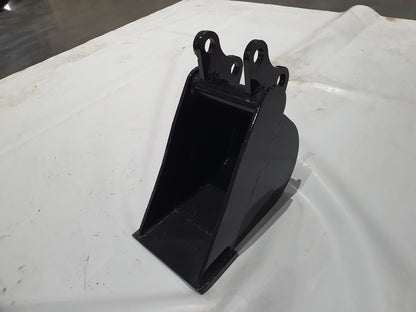 Cfgindustrial New 8 in Toothless Bucket withoutTeeth 200MM for 1-2 ton Mini Excavator | 12EX-WD08B