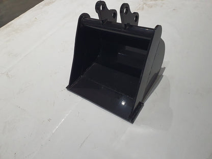 Cfgindustrial 15in Mini Excavator Toothless Bucket without Teeth Buckets | AGT-12EX-WD15B