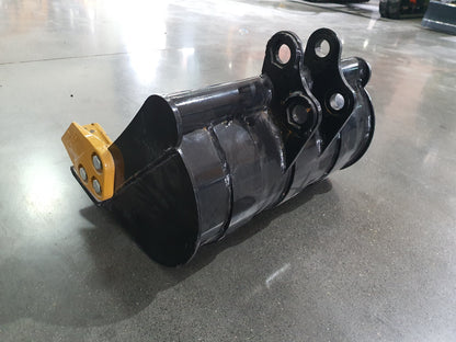 Cfgindustrial 20" Digging Bucket with Teeth for 1-2 Ton Mini Excavator | AGT-12EX-WD20