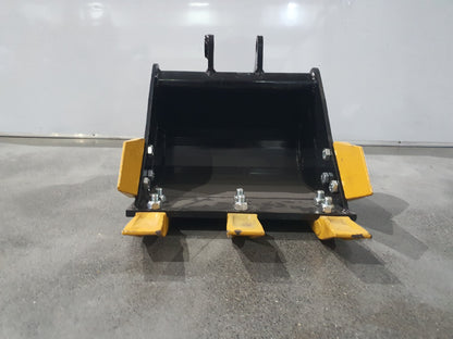 Cfgindustrial 24" Bucket With Teeth For 1 Ton 2 Ton Mini Excavator | 12EX-WD24