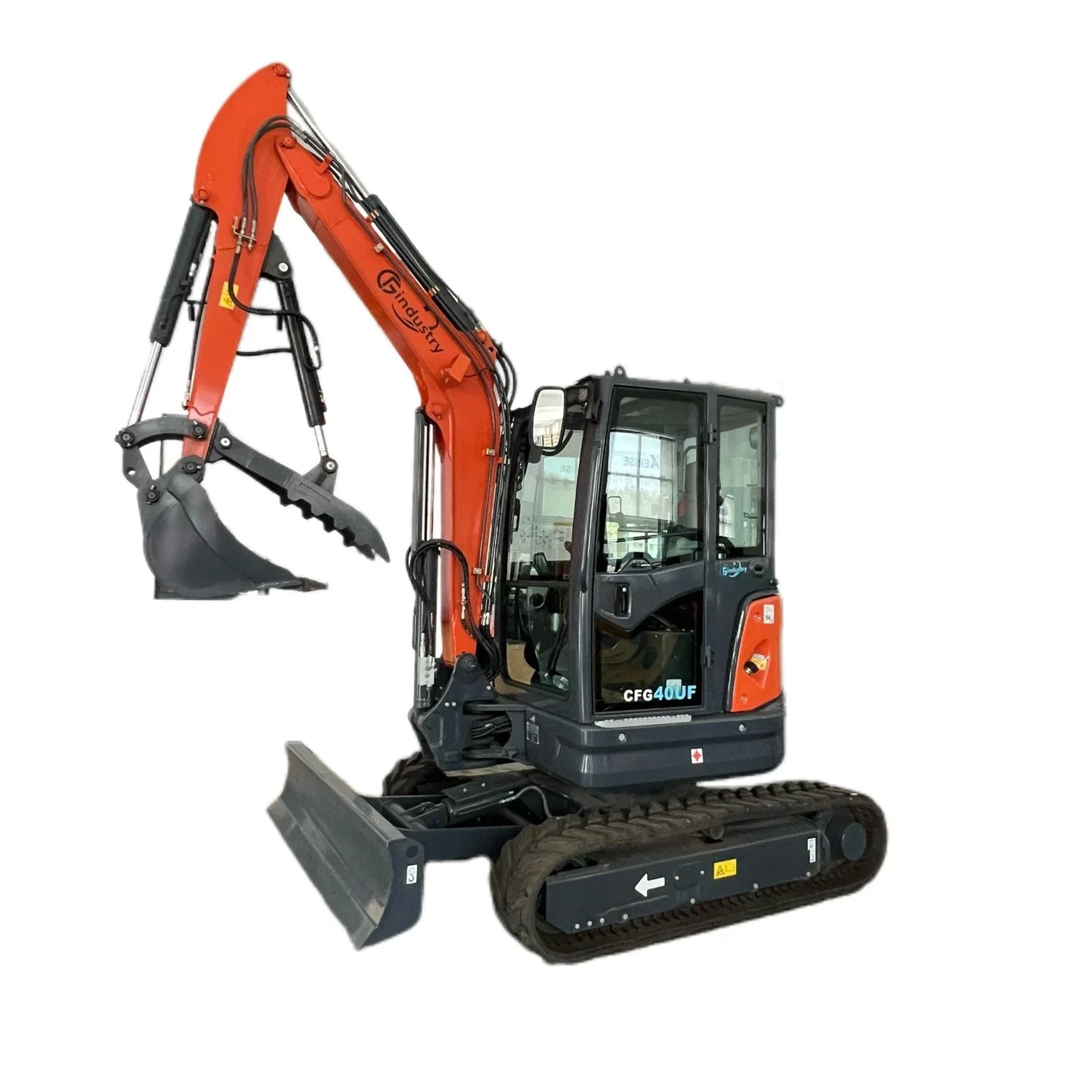 Cfgindustrial 4 Ton Mini Excavator with Kubota D1703 Engine with Hydraulic Thumb | CFG-40UF