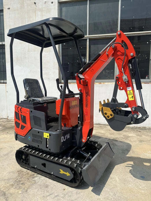Cfgindustrial 1 Ton Mini Excavator with B&S Engine | DJ14