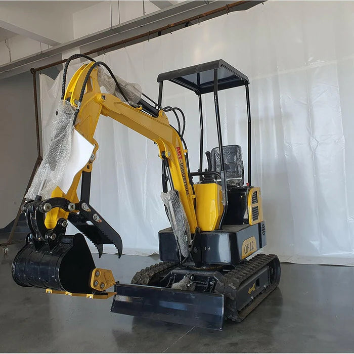 Cfgindustrial 1 Ton Mini Excavator with B&S Engine | AGT-QH12
