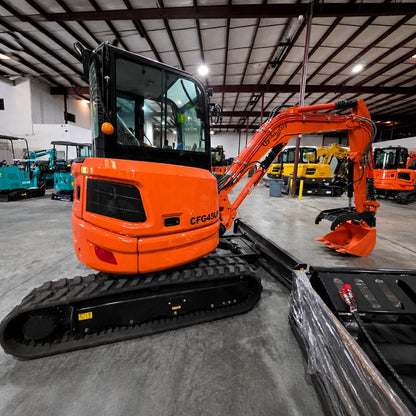 3.8 Ton Mini Excavator w/ Kubota D1703 24.4 HP Engine, 122.8" Dig Depth, A/C Cab, Hydraulic Thumb, 4-Way Dozer Blade & Quick Coupler | CFG-45UF