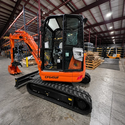 3.8 Ton Mini Excavator w/ Kubota D1703 24.4 HP Engine, 122.8" Dig Depth, A/C Cab, Hydraulic Thumb, 4-Way Dozer Blade & Quick Coupler | CFG-45UF