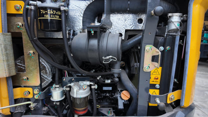 Cfgindustrial 2.8 Ton Yanmar Diesel Engine Mini Excavator with Hydraulic Thumb | CFG-STE35SR