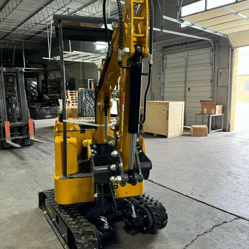 AGT 1 Ton, 13.5 HP RATO Engine Mini Excavator with Pilot Control | AGT-H15R