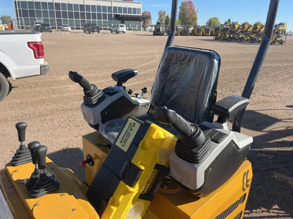 Cfgindustrial 1 Ton Mini Crawler Excavator with Rato 11.5HP Gasoline Engine | MX12RX