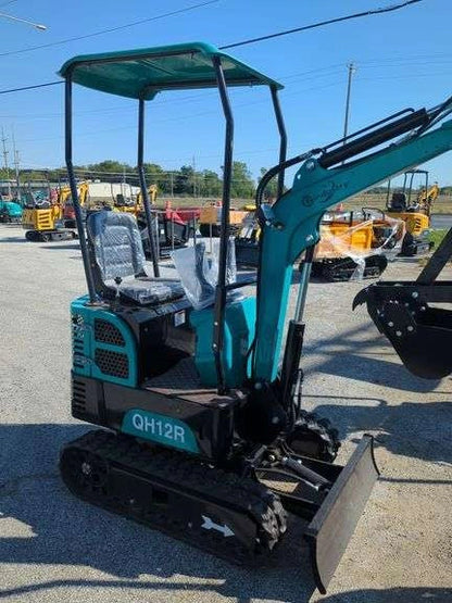 Cfgindustrial 1 Ton Mini Excavator Rato Engine w/ 16" Digging Bucket | QH12R