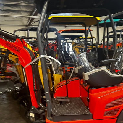Cfgindustrial 1.4 Ton Mini Excavator with Kubota Engine, Side Swing Boom & Hydraulic Thumb | AGT-KH18K-C / AGT-QK18K-C