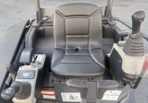 2.7 Ton Mini Excavator with Kubota 19 HP D1105 Diesel Engine | XE26U