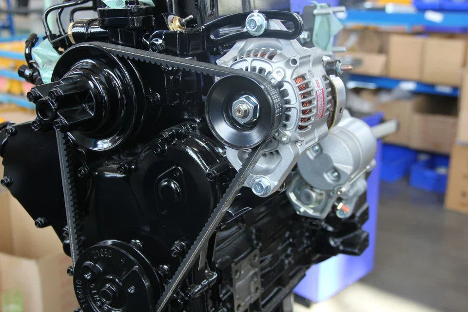 Cfgindustrial 2.8 Ton Yanmar Diesel Engine Mini Excavator with Hydraulic Thumb | CFG-STE35SR
